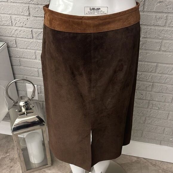 William B. INC 100% Suede / 100 % Silk Skirt Size 8 - Picture 4 of 9